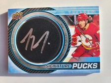 2022-23 Upper Deck Trilogy SIGNATURE PUCKS TYLER TOFFOLI AUTO SP Flames