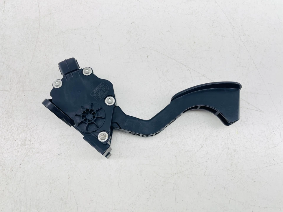 Lexus CT200H 2011-2014 acelerador acelerador sensor de viaje OEM Foto 3 de 4