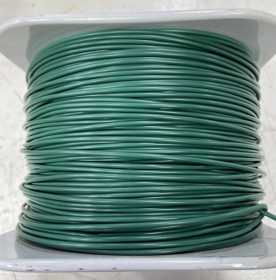 Cable de conexión Belden 9916 0051000, 16 AWG, 26x30, TC, PVC verde oscuro, 300 V, 1000' Foto 3 de 4
