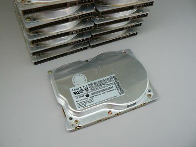 Quantum TR80A02H Hard Drive Model 840AT - 840 Megabyte IDE