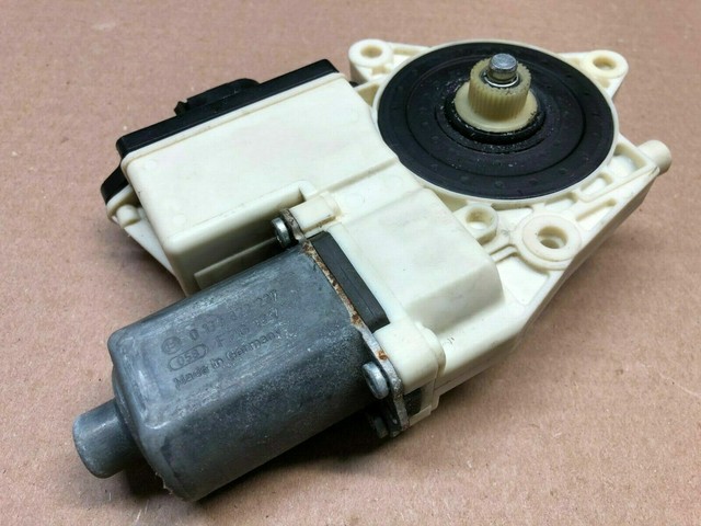 Rear Left Driver Side Power Window Regulator without Motor for 2004-2010 BMW E83 X3