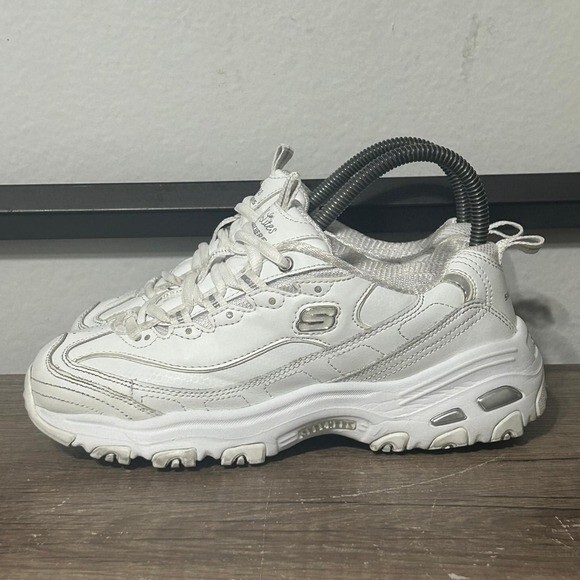 Skechers D'Lites Fresh Start Womens White Walking Shoes Size 6.5