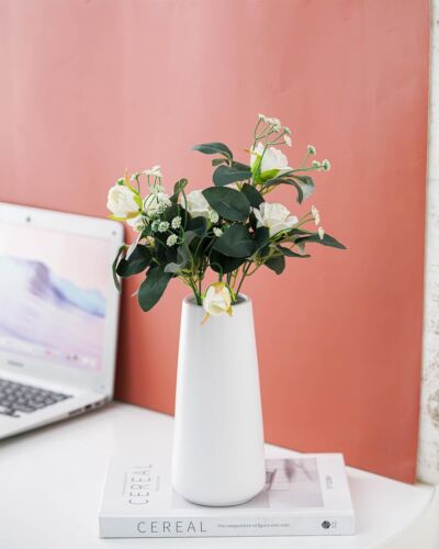 Bright White Vase 6“ Ceramic Flower vase for Home Decor, Table Shelf Living Room - Picture 10 of 12