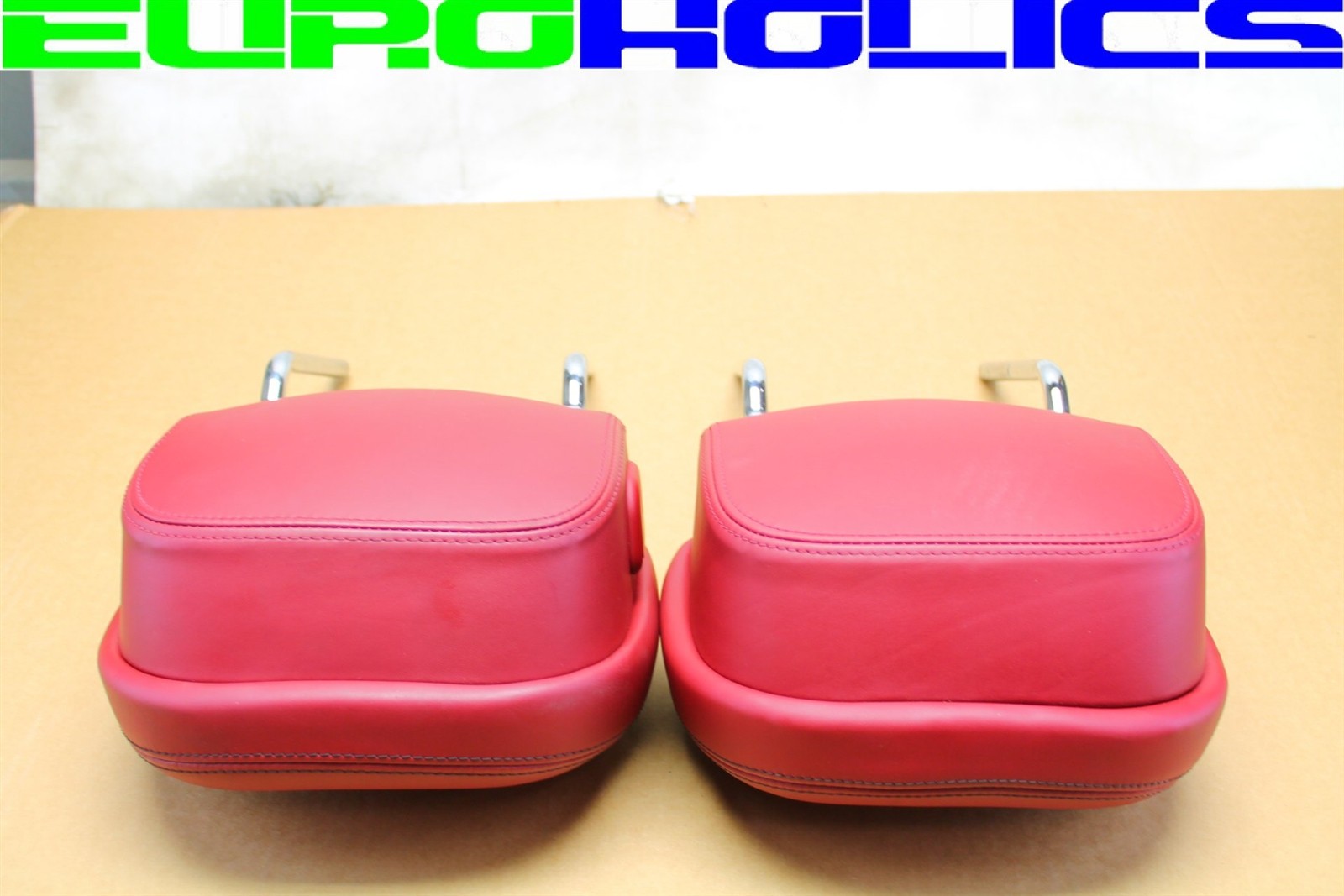 PAIR Maserati M157 Ghibli 14-23 Front Left Right Driver Passenger Headrest RED