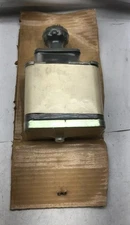 GE  AMMETER SELECTOR SWITCH 4 POSITION SEALED IN THE ORIGINAL PACKAGING