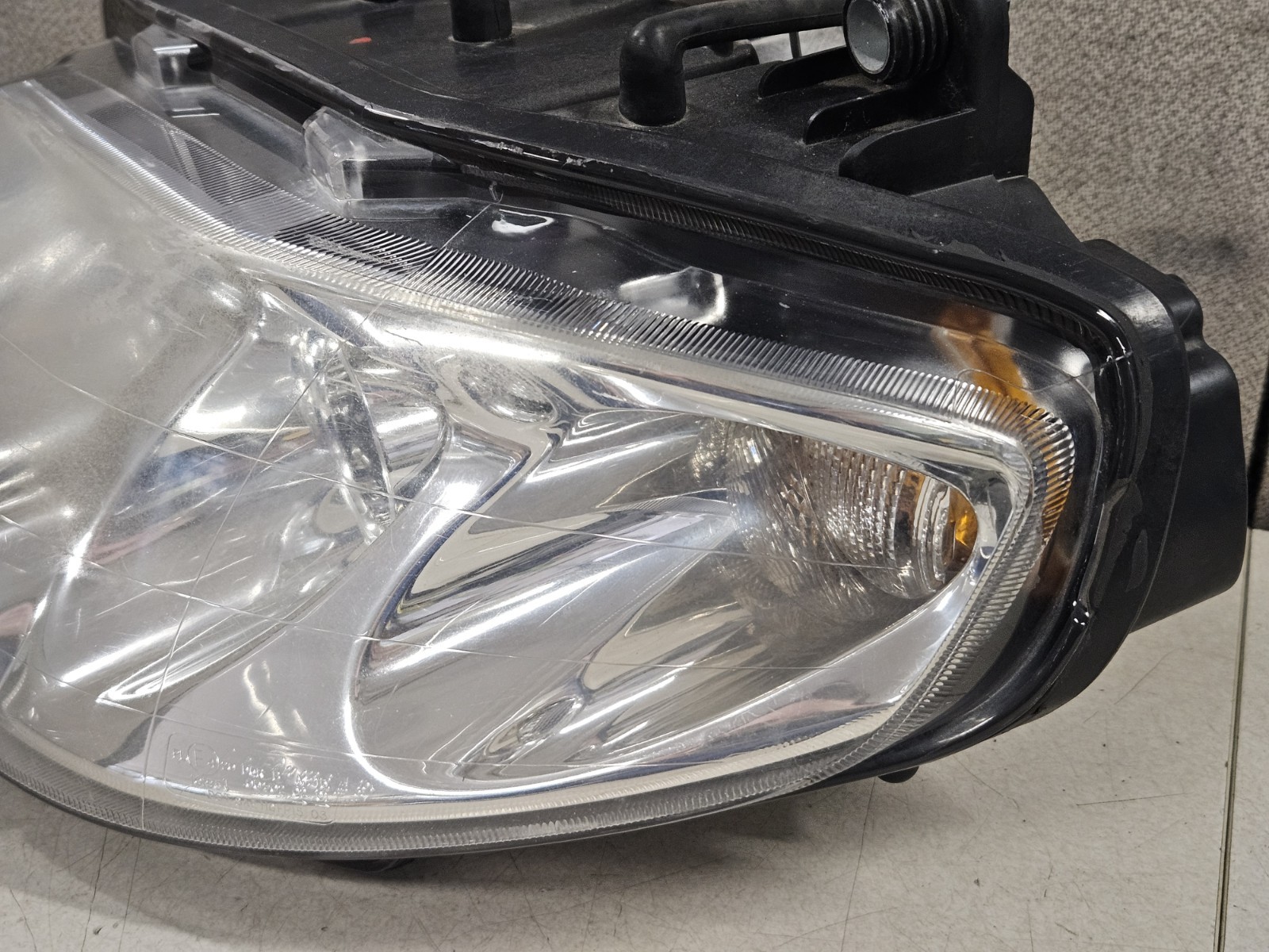 2003-2008 Maserati Quattroporte Sport GT LH Driver Xenon Headlight Lamp Assembly