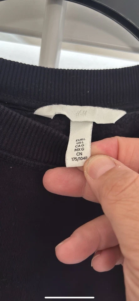 H&M Light Blk Sweatshirt "Paris" Logo Women's Sz L Button - Image 2 of 4