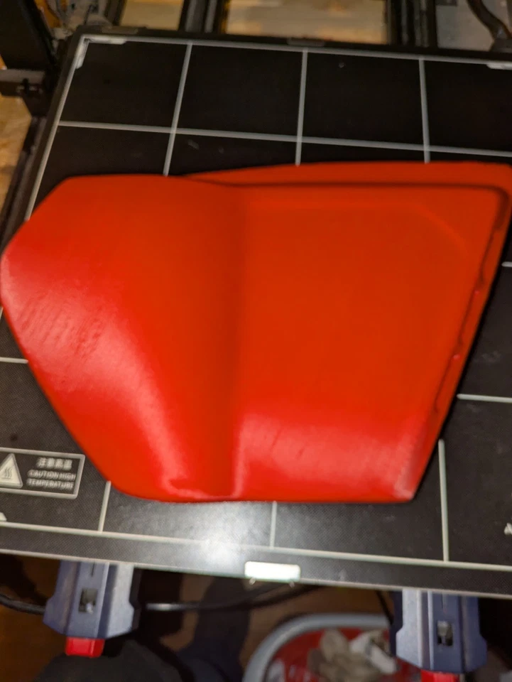 Cubierta lateral derecha Honda XL185 impresa en 3D Foto 4 de 4