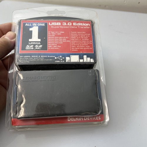 Delkin USB 3.0 Universal Memory Card Reader SD Card,Compact Flash,Micro Sd, XD - Picture 17 of 24