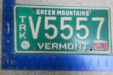 Vermont License Plate Tag 1984 84 VT V-5557