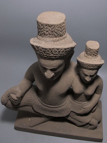 Khmer Sculpture Sandstone Statue of Shiva Parvati Figure 17/18th C - Picture 9 of 10