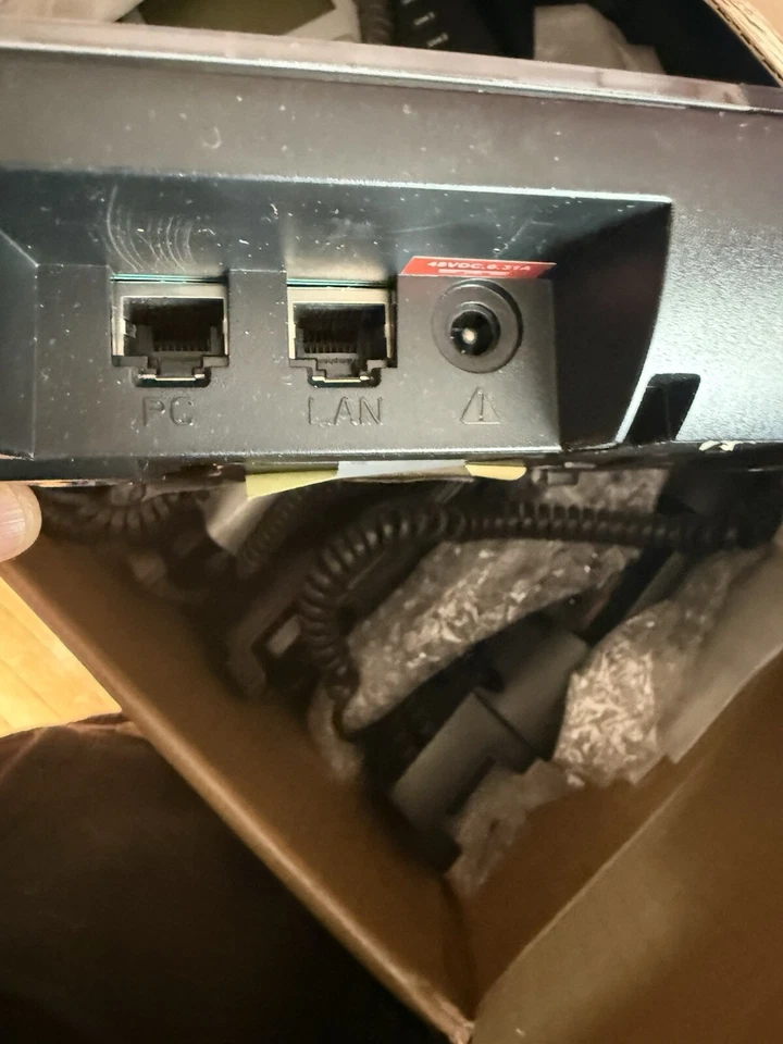 Aastra 6737i VOIP IP Charcoal desk phone 37i Phone A6737-0131-10-01 W/polycom - Image 2 of 4