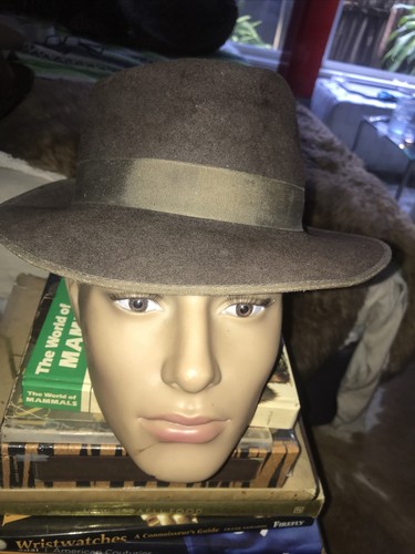 supreme fedora