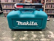 Makita B05030K Hand Sander Corded Electric 120V W/ Case..