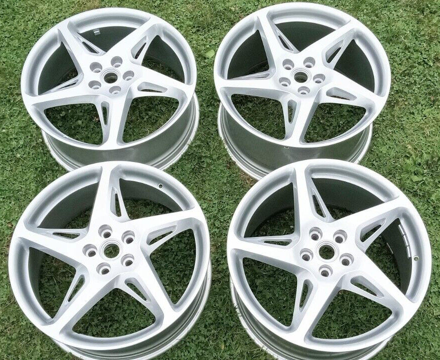 Ferrari 458 Wheels_Set of 4_282334_282335_8.5x20 Front 10.5x20 Rear_GENUINE_OE