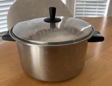 Vintage Regal Pyro Ply 3-ply 18-8 Stainless Steel Stock Pot &  Lid 9" see ad