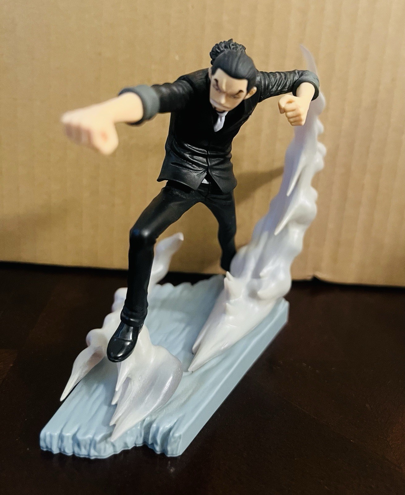 Rob Lucci Senko Zekkei One Piece Figure
