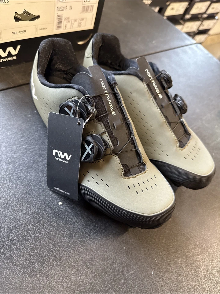 Northwave Rebel 3 Hombres MTB Zapatos de Ciclismo EE. UU. 7 Euro 39 (9419-104) Foto 3 de 4