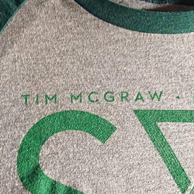 Tim McGraw Faith Hill Soul2Soul The World Tour 2017 Official Raglan Shirt S