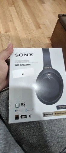 Sony WH-1000XM4 Wireless Noise-Cancelling Over-the-Ear Headphones - Black