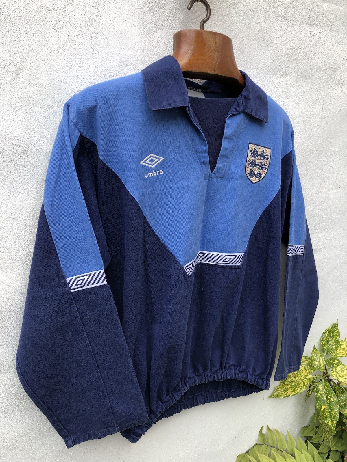 Vintage 80s England Umbro Training Drill Top Men’s M-L Blue Football Sweatshirt image 2
