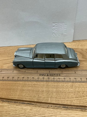 #ad #ad DINKY 198 Rolls Royce Phantom V. Rare two tone grey over blue GBP 19.95