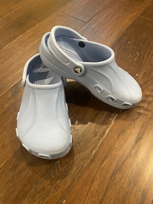 Blue Crocs M5/W7 BLUE BLUE