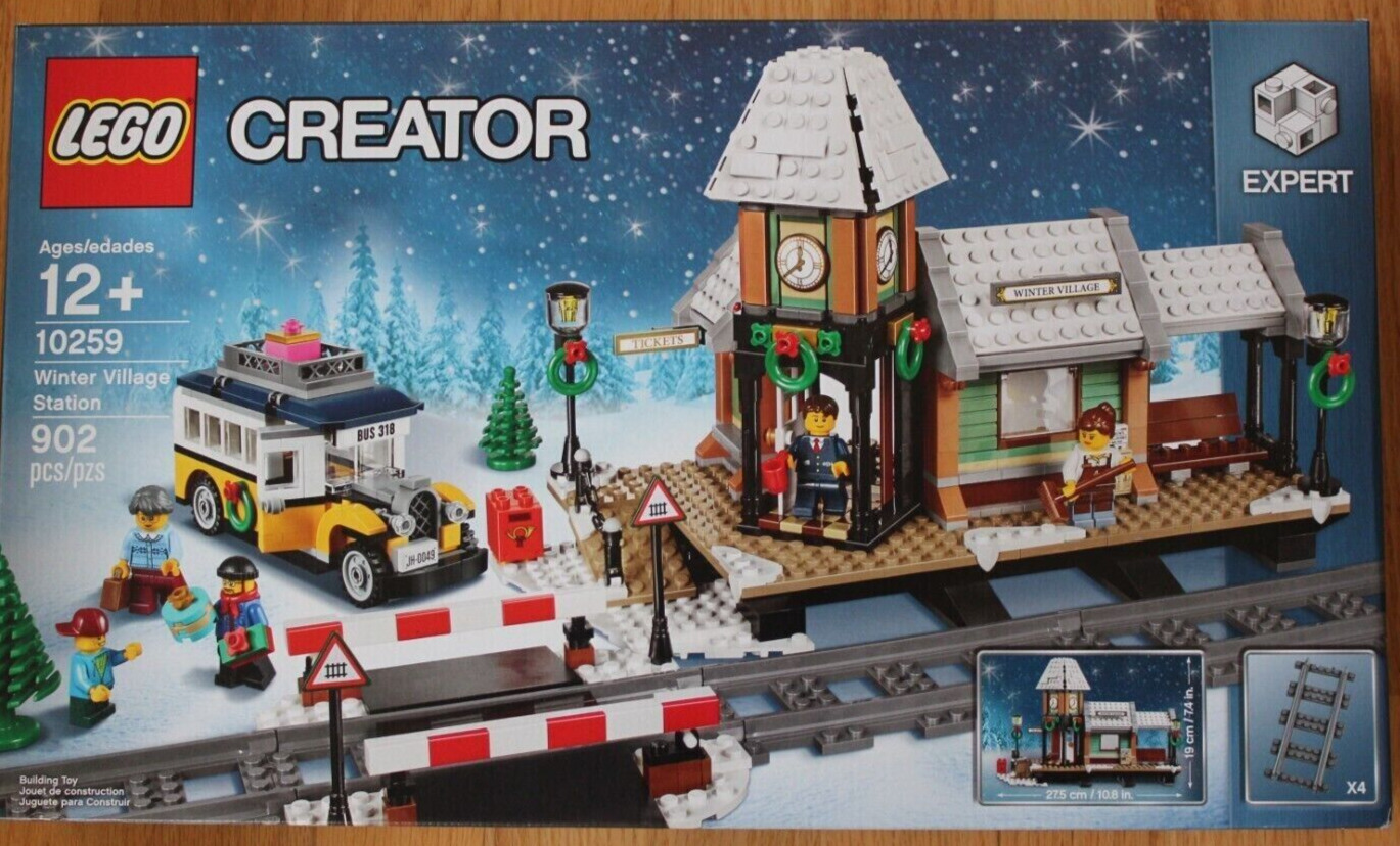 LEGO Creator Winter Village Station 10259 Christmas Building Kit Retired Set