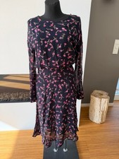 aktuell ꕥ Essentiel Antwerp ꕥ Kleid schwarz pink 38