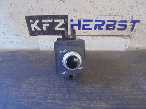 Audi A4 8W B9 Radiobedienung 8W1919616 181110