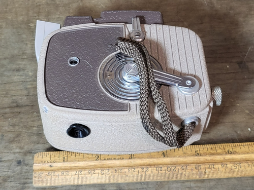 Vintage Keystone 8mm Film Movie Camera Model K-8, Untested / Display - Picture 4 of 14