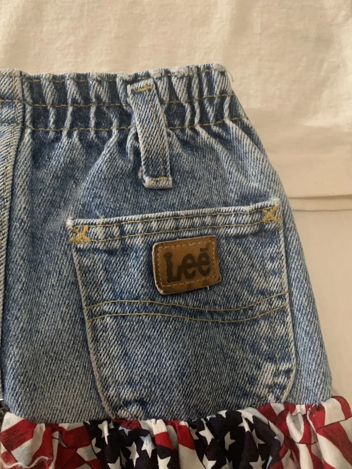 Kiddie Korral Vintage Size 5 Patriotic American Flag Ruffle Denim Skirt & T set - Image 4 of 4