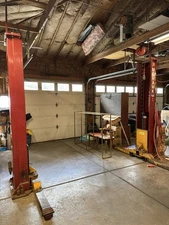 Mohawk  2 post TP 9000lb 9k Lb Lift