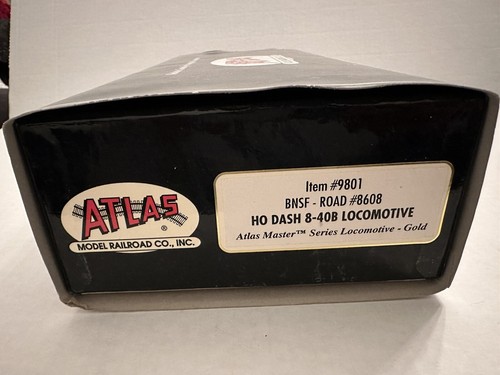 Atlas HO Scale 9801 Dash 8-40B BMSF #8608 Locomotive DCC Sound - Picture 12 of 12
