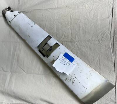 Cessna 172 Landing Gear Leg In Leesburg, FL, USA