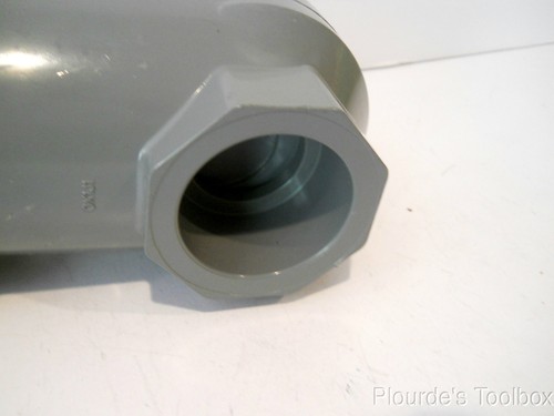 New Spears Sch 80 CPVC 1-1/4" Socket Weld Gate Valve, 2032-012C, 200 PSI - Picture 3 of 5