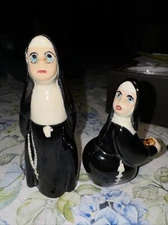 Vintage-1957  Geo Z Lefton Porcelain  NUN’s -Figurines, Black and White, Rare