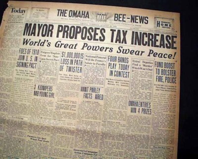 KELLOGG-BRIAND PACT Of Paris International Aggreement SIGINING 1928 Newspaper