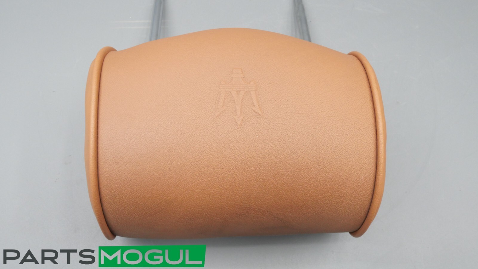Maserati Quattroporte 2003-2013 FRONT+RIGHT Headrest