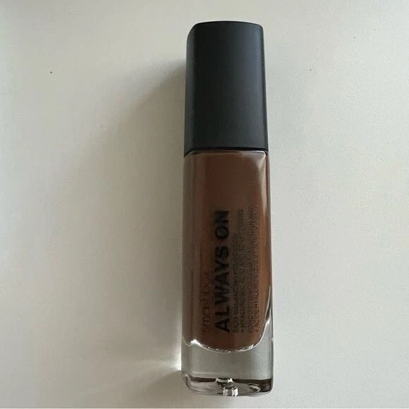 Smashbox Always On Skin-Balancing Foundation D20-N - Image 2 of 4