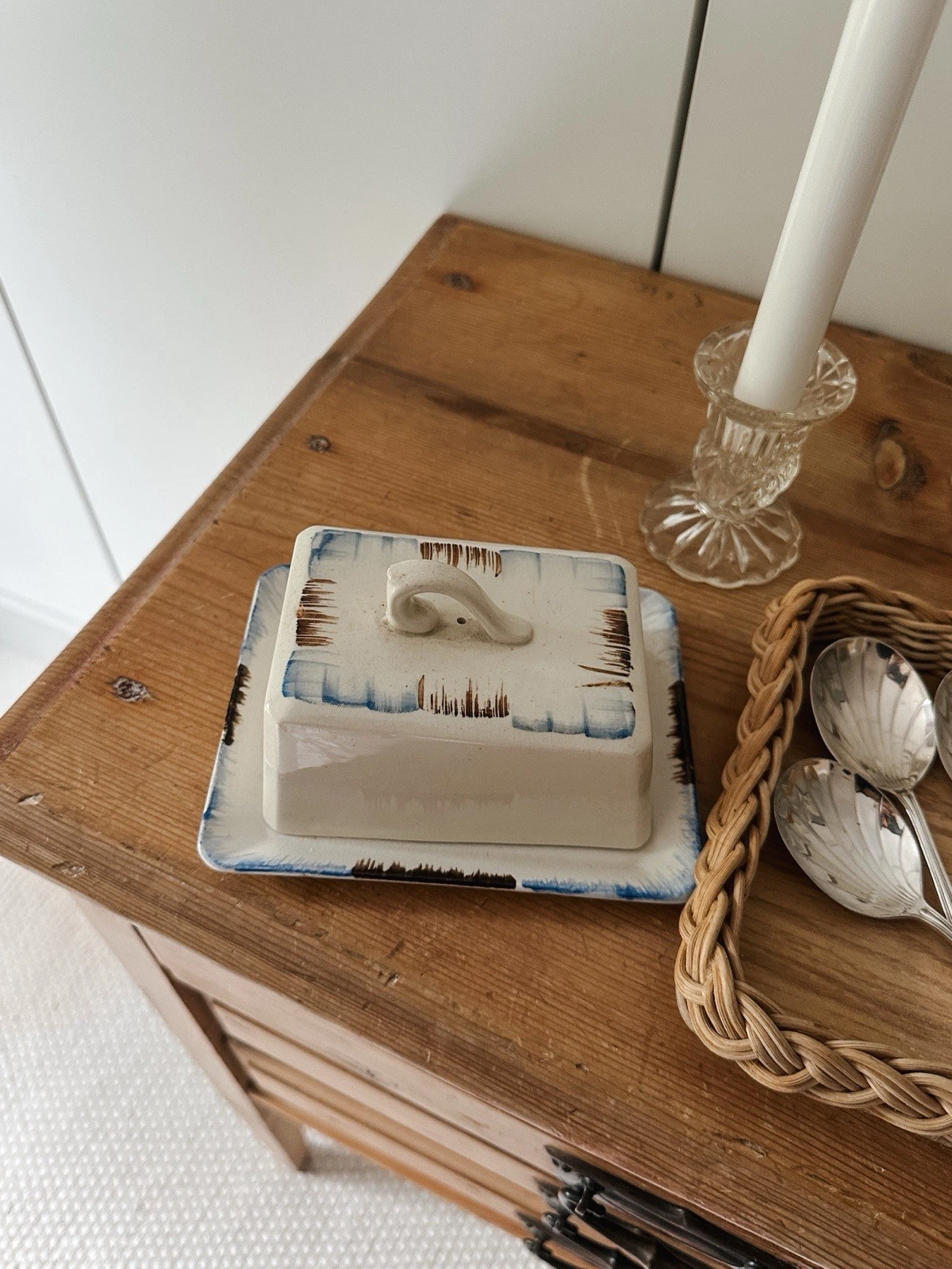 Stunning vintage blue & brown ceramic butter/cheese dish with lid