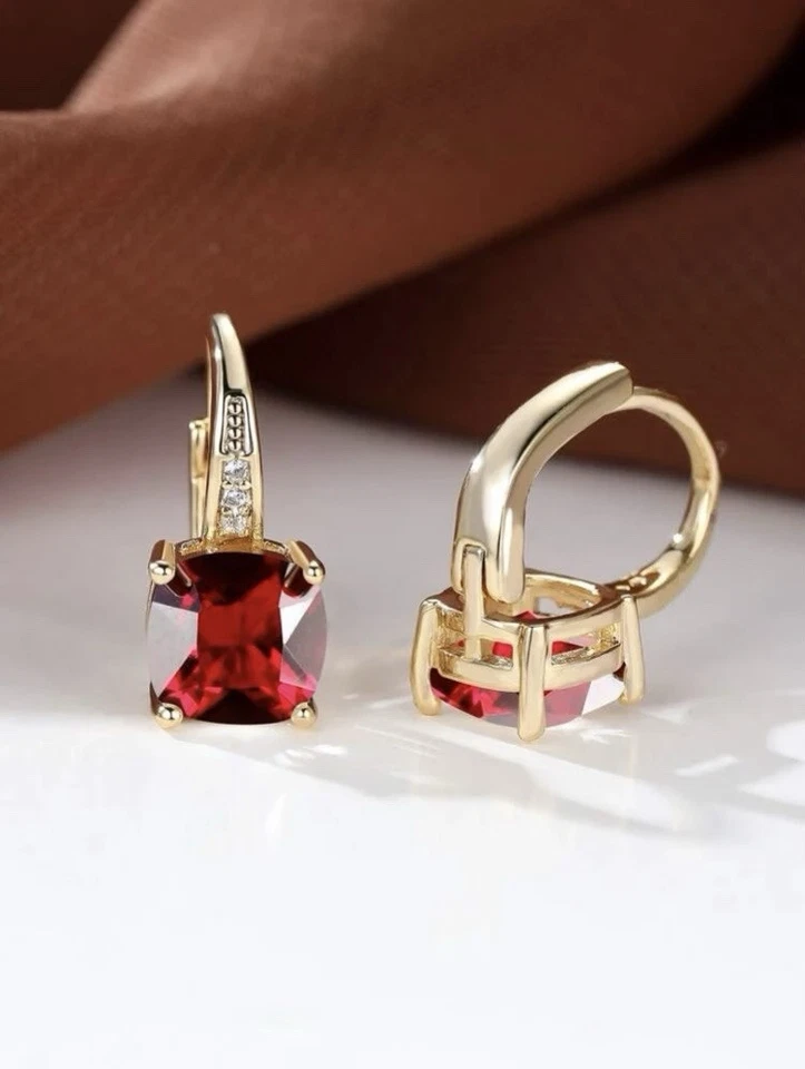 Pendientes de topacio rojo Foto 2 de 4