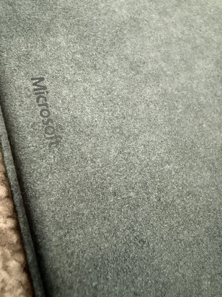 Genuine Microsoft Surface Go  1 2 3 4 Cover Keyboard Blue/Grey UK QWERTY - Image 4 of 4