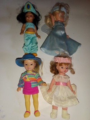 Vintage Doll Madame Alexander 4 Doll Lot Wendy As Jasmine Wedding Dress