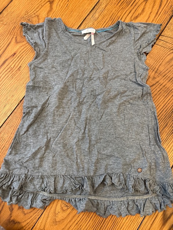 Matilda Jane 435 Gray Girls Shortskeeve Ruffle Shirt EUC