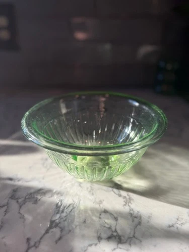 Vintage Hocking Green Uranium Depression Glass Mixing Bowl, 7-1/2" Diameter