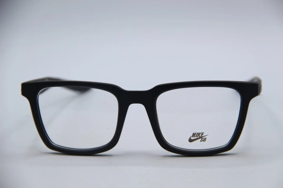 NUEVAS GAFAS NIKE 7111 010 NEGRAS AUTÉNTICAS CON ESTUCHE 50-20 Foto 2 de 4