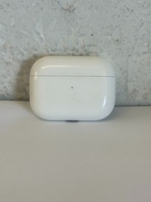 Apple Airpods Pro 1st Generation Charging Case Only  A2190