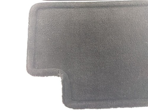 LEXUS IS300 SEDAN Pair Of Rear Floor Mats 01 02 03 04 05 - Picture 2 of 9