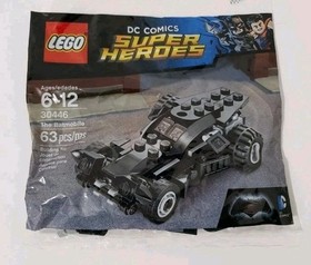 LEGO Lunchbox Lego Brick Design, LEGO 30446 Batmobile, 30350 Jackhammer 3 Pc Set